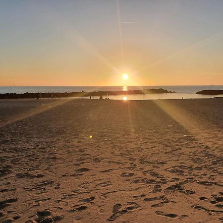 Fiumicino Seaside Hotel Ngoại thất bức ảnh